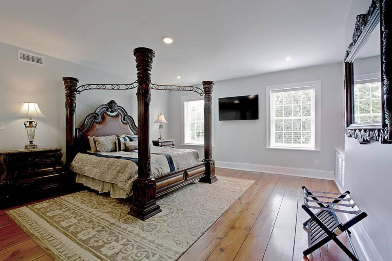 Newly Renovated 4 Bed 3 Bath And 2 Parking Spots Villa Savannah Luaran gambar