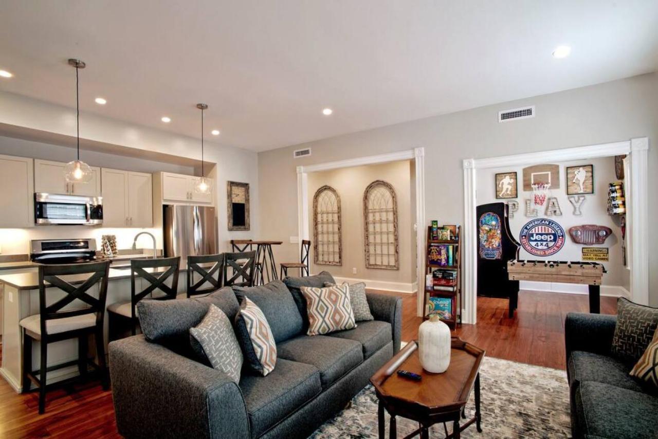 Newly Renovated 4 Bed 3 Bath And 2 Parking Spots Villa Savannah Luaran gambar