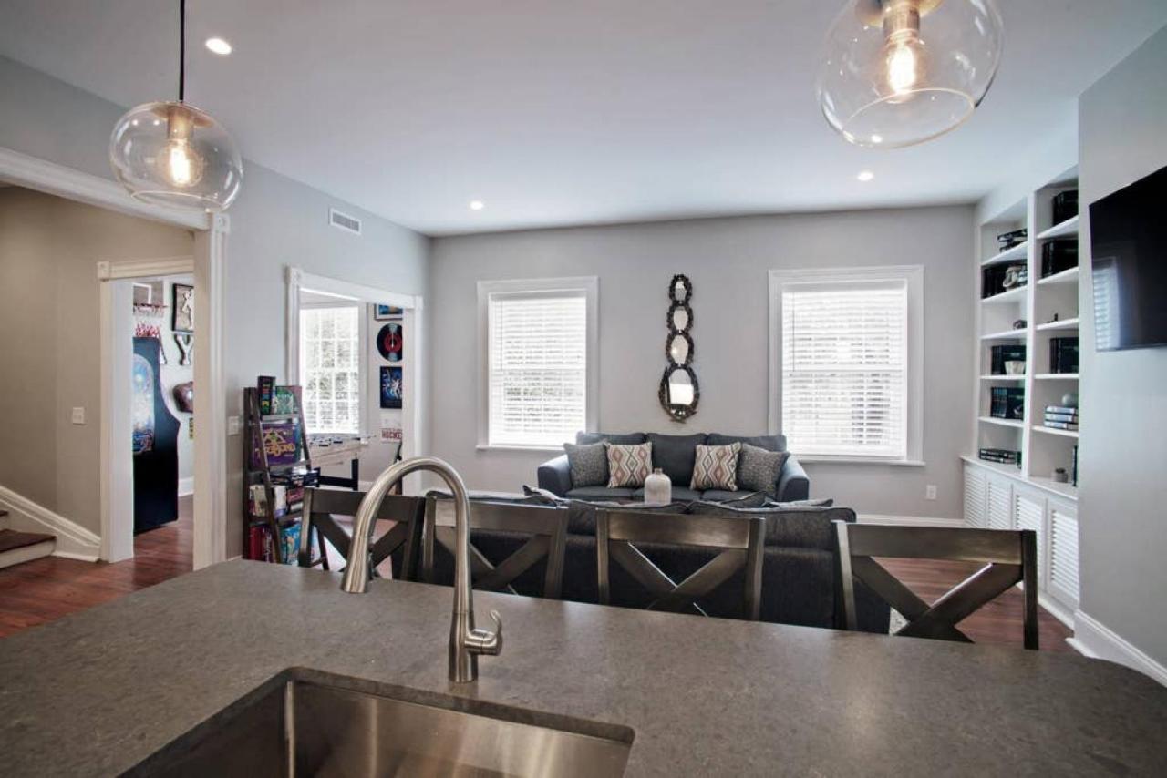 Newly Renovated 4 Bed 3 Bath And 2 Parking Spots Villa Savannah Luaran gambar