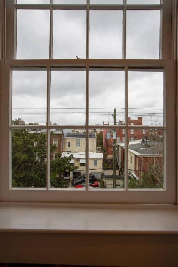 Newly Renovated 4 Bed 3 Bath And 2 Parking Spots Villa Savannah Luaran gambar