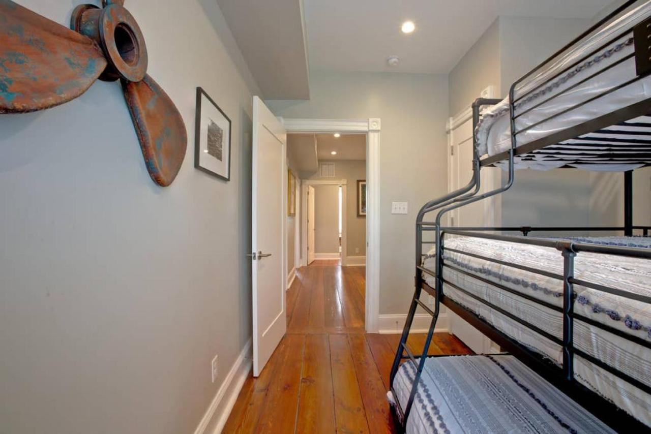 Newly Renovated 4 Bed 3 Bath And 2 Parking Spots Villa Savannah Luaran gambar