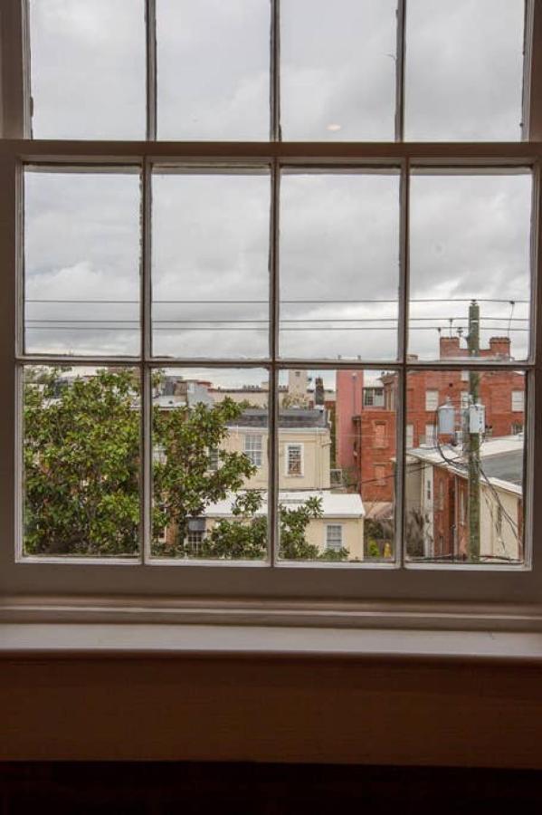 Newly Renovated 4 Bed 3 Bath And 2 Parking Spots Villa Savannah Luaran gambar